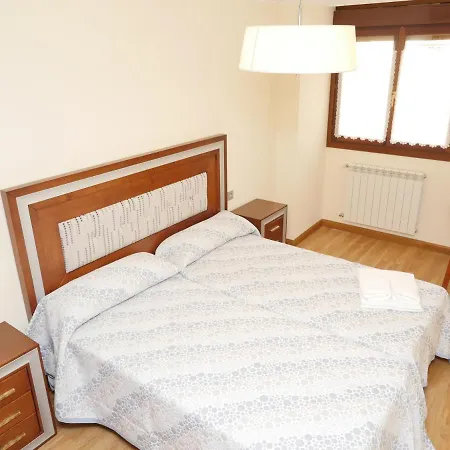 Casas Rurales * 桑托多明戈德锡洛斯