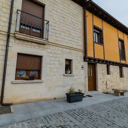 度假居 Casas Rurales 桑托多明戈德锡洛斯