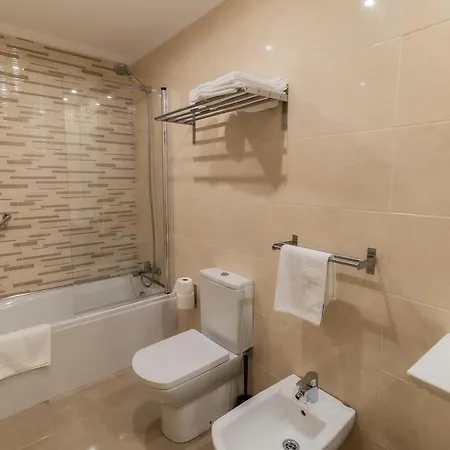 Casas Rurales 度假居 *